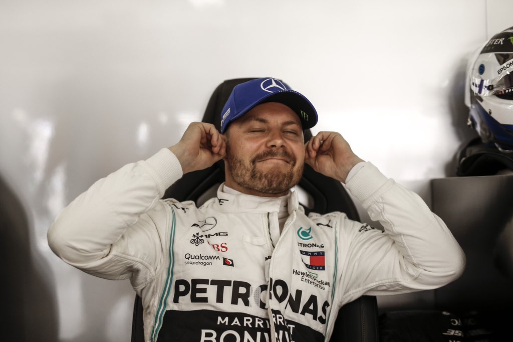 Bottas se quedó con la Práctica 2 en Shangahí