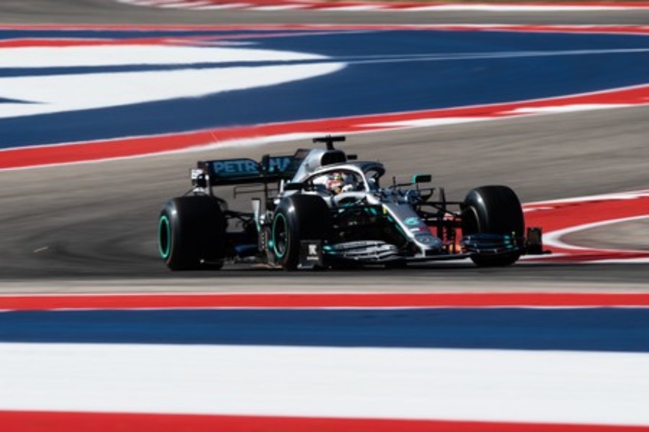 Los pilotos doloridos con la pista ondulada en Austin