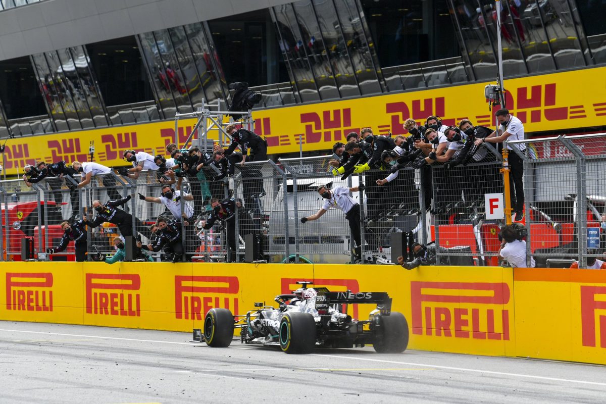 Lewis Domina en Austria