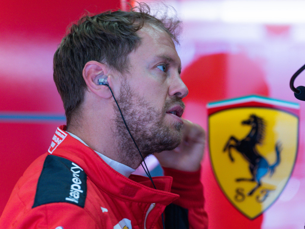 Vettel se sincera y admite estar “enojado” consigo mismo tras una mala carrera en Austria