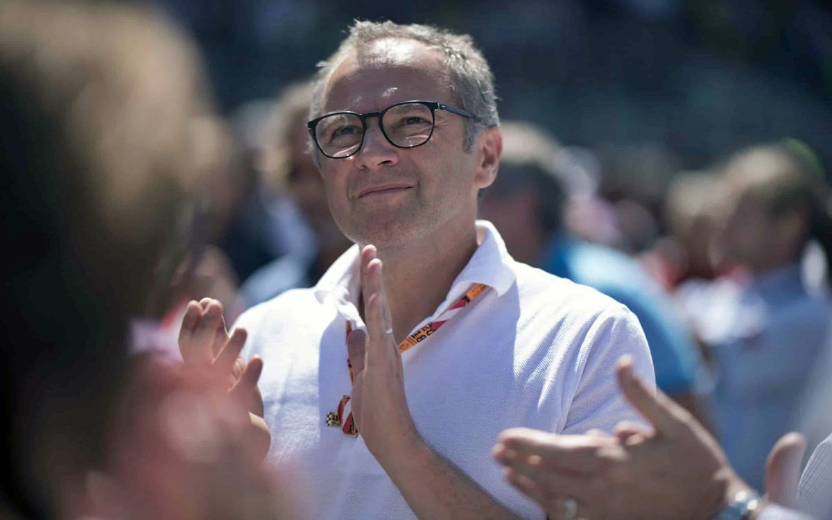 Stefano Domenicali dice NO a las parrillas invertidas pero deja la puerta abierta a las “sprint races”