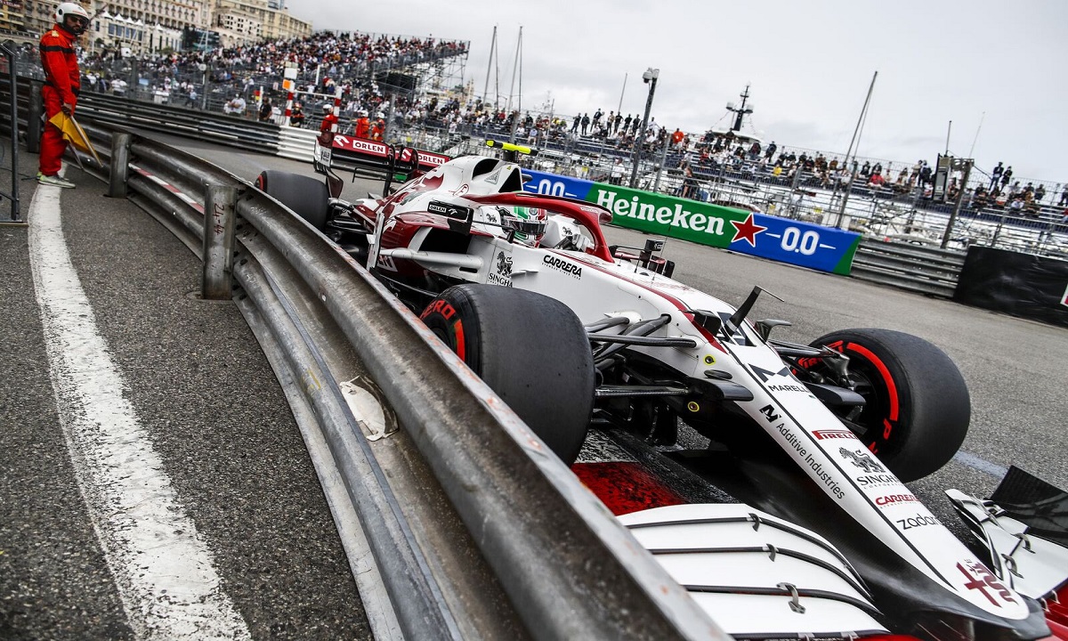 Giovinazzi llevó a Alfa Romeo a la Q3