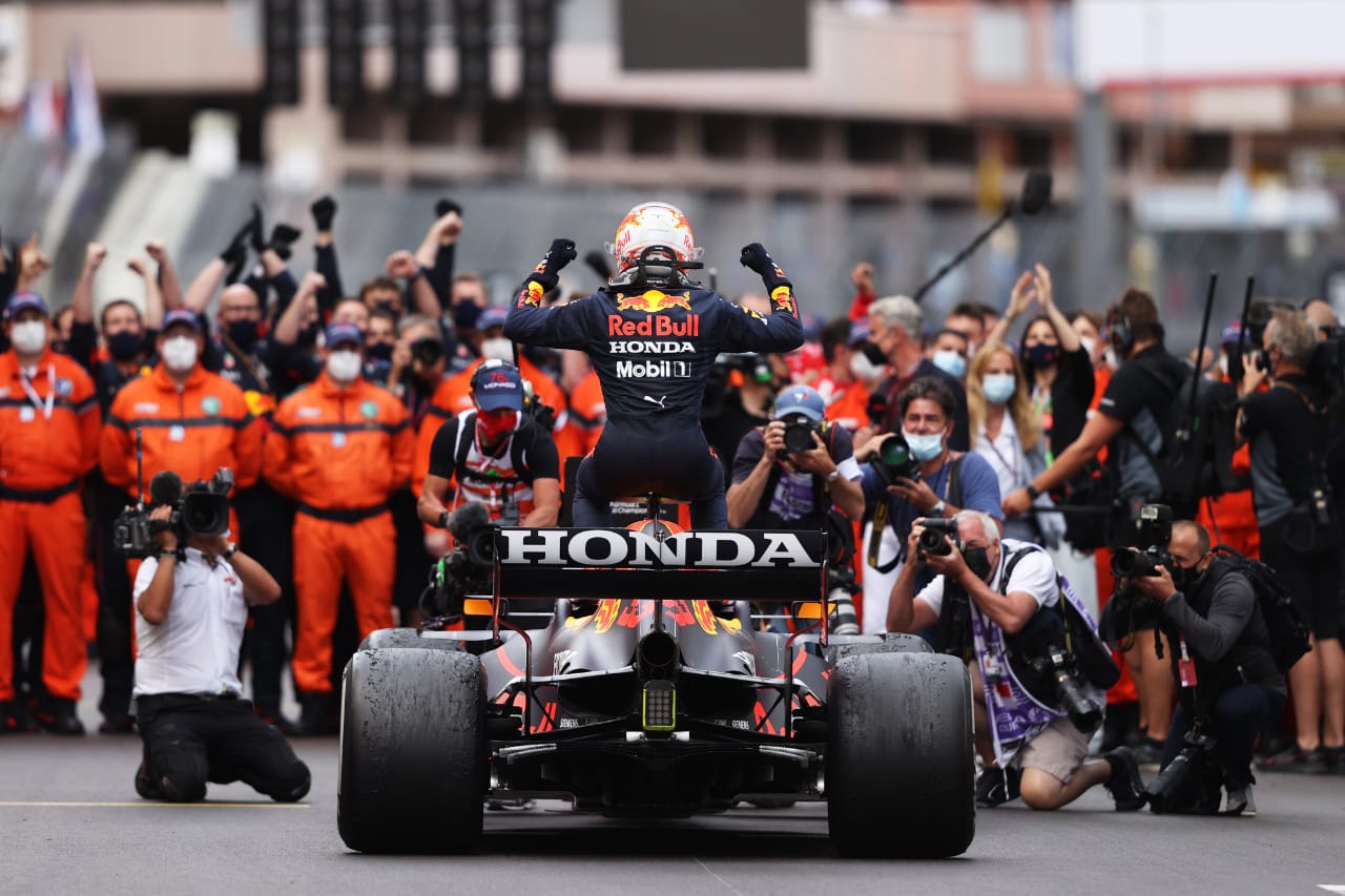 Max Verstappen gana el gran premio de Mónaco