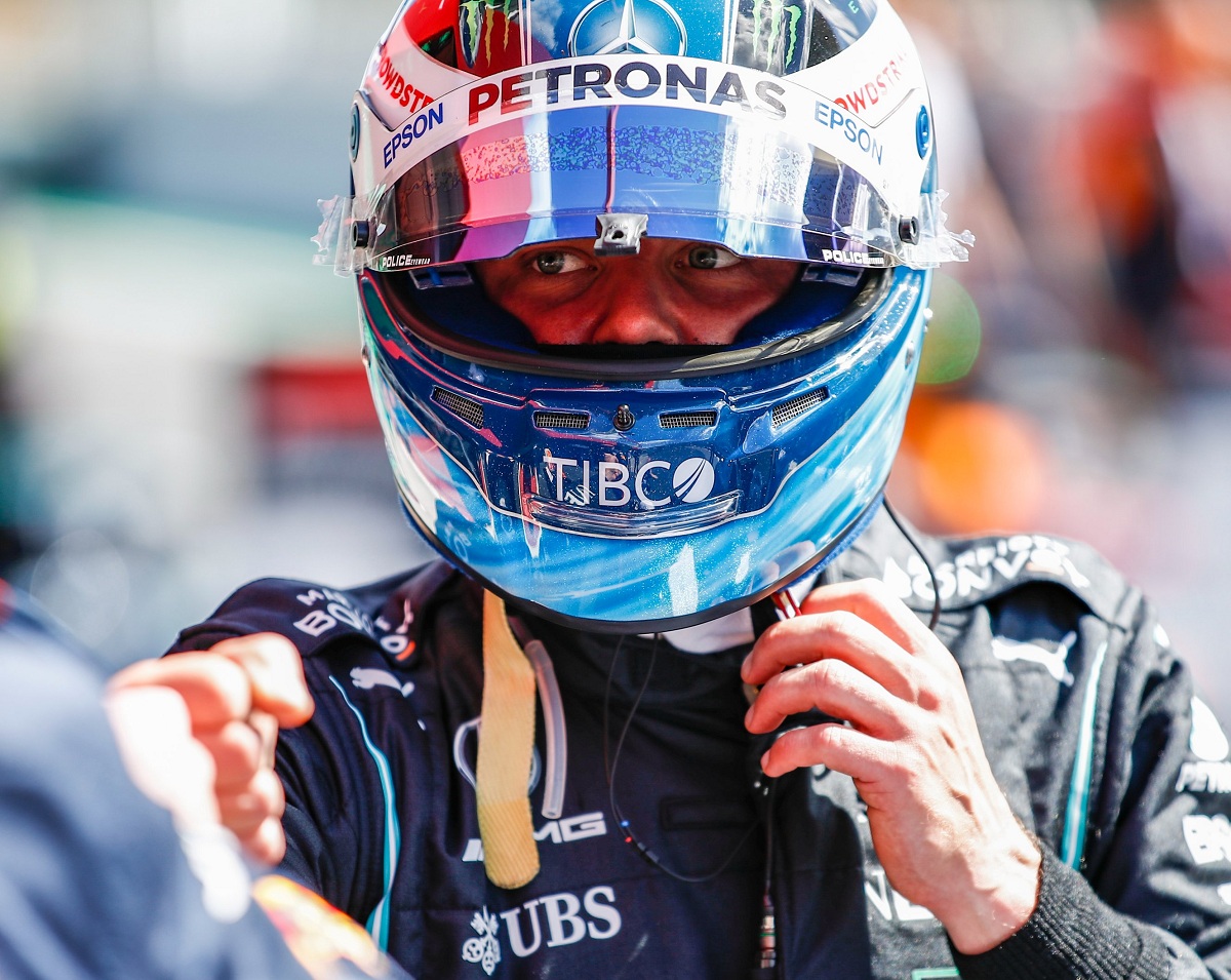 Bottas tercero y a la expectativa