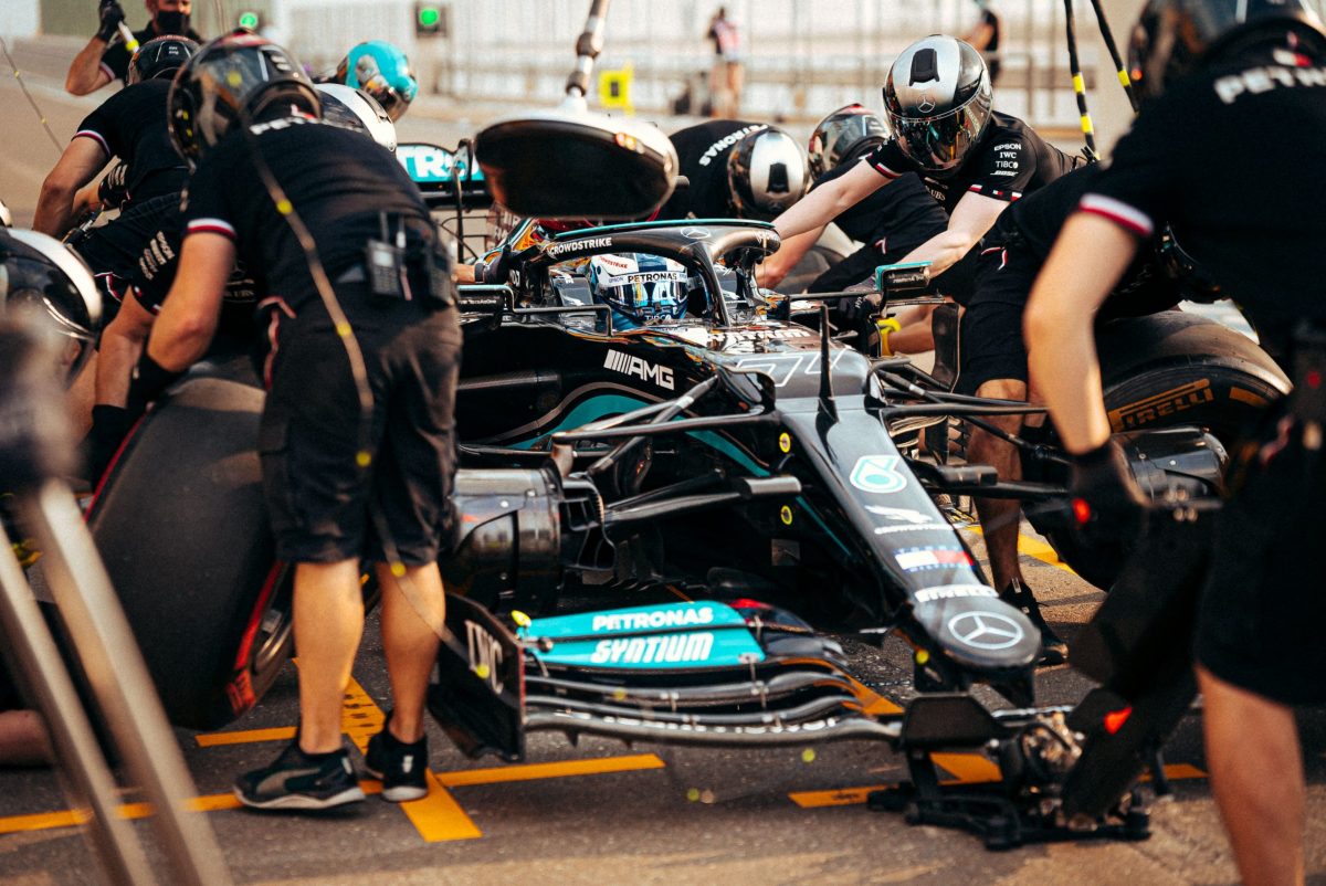 Bottas:” Con dos sesiones, no pudimos alcanzar la velocidad máxima,seguiremos trabajando”