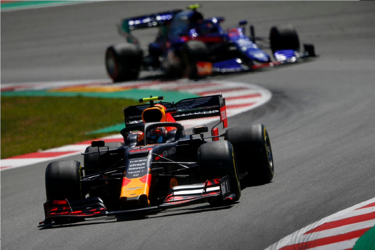 Gasly adelante de Toro Rosso en 2019//Andy Hone