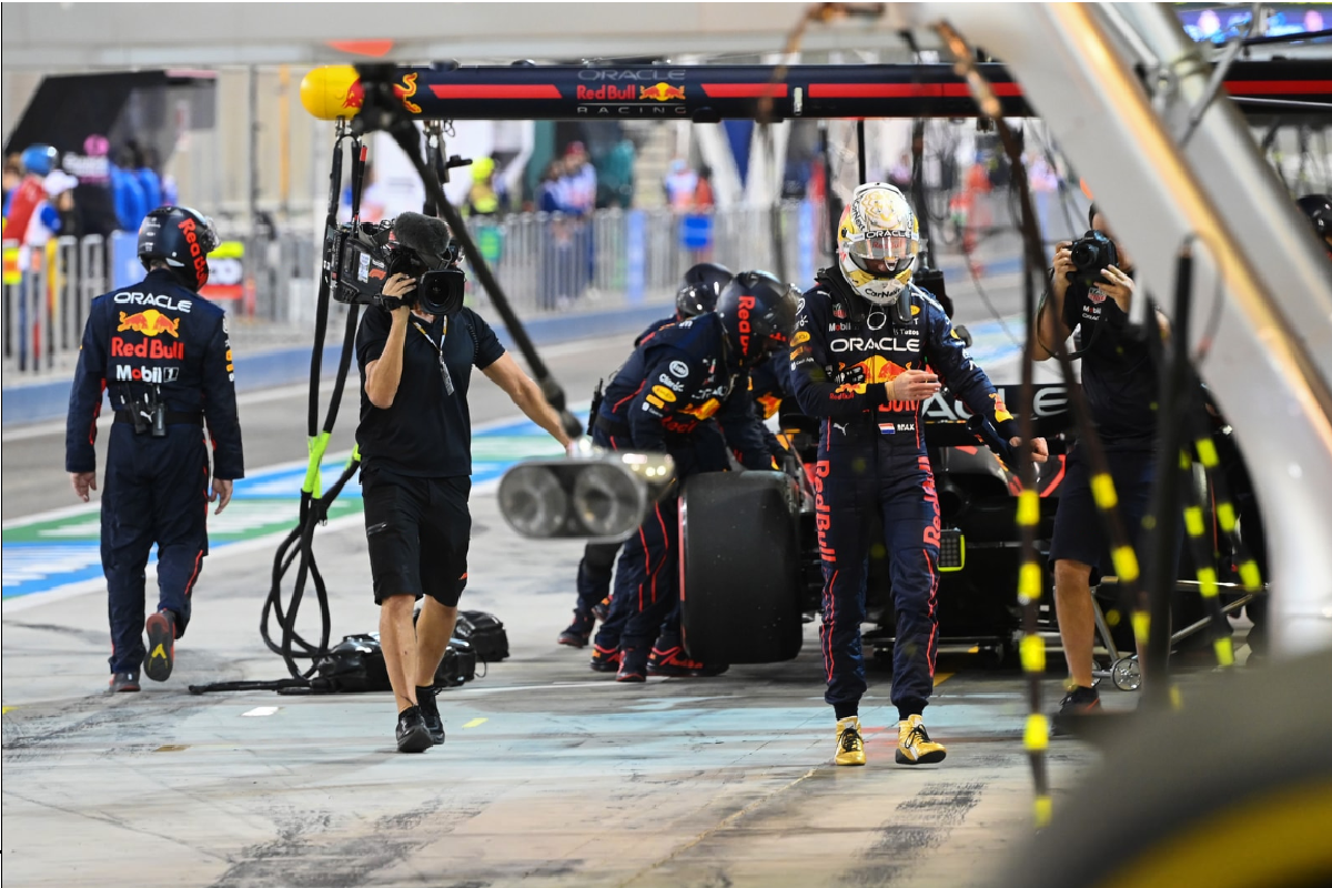 Red Bull sufre un doble abandono en Bahrein