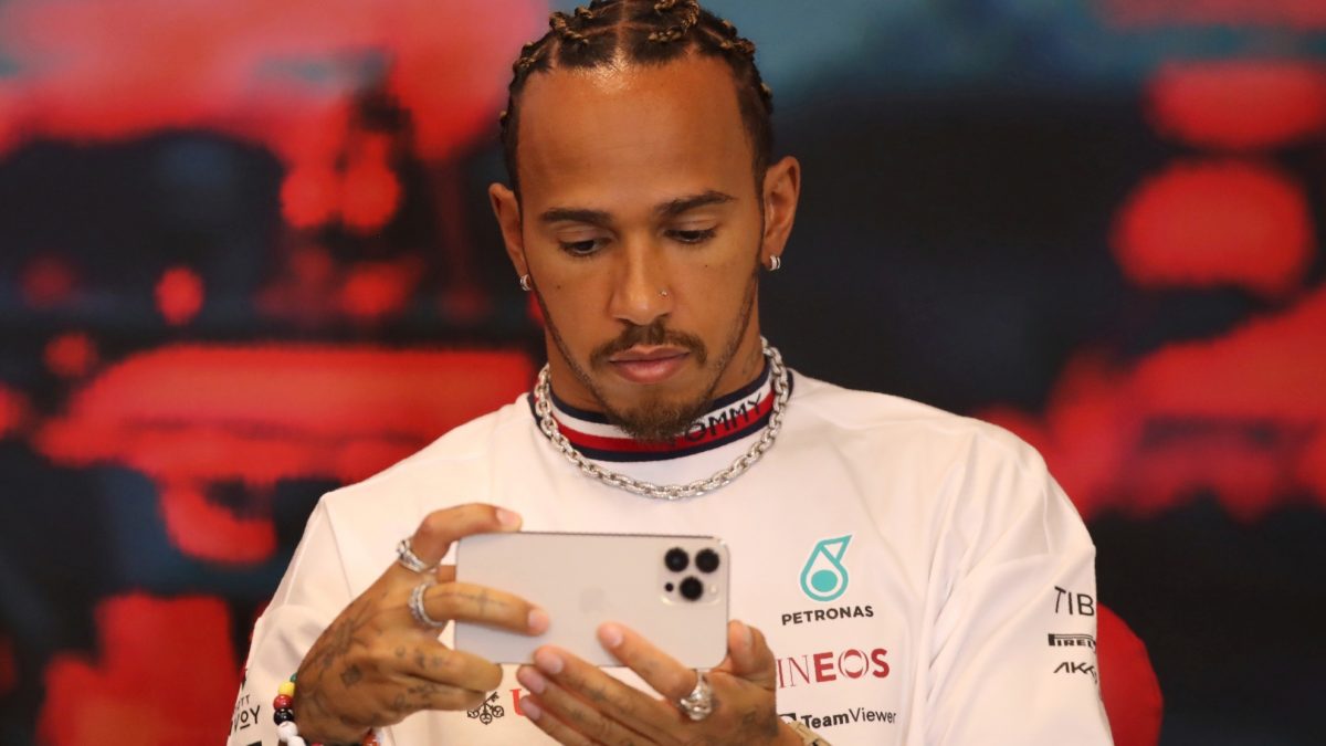 Hamilton se queja del rebote y habla de la distancia que vio con Leclerc