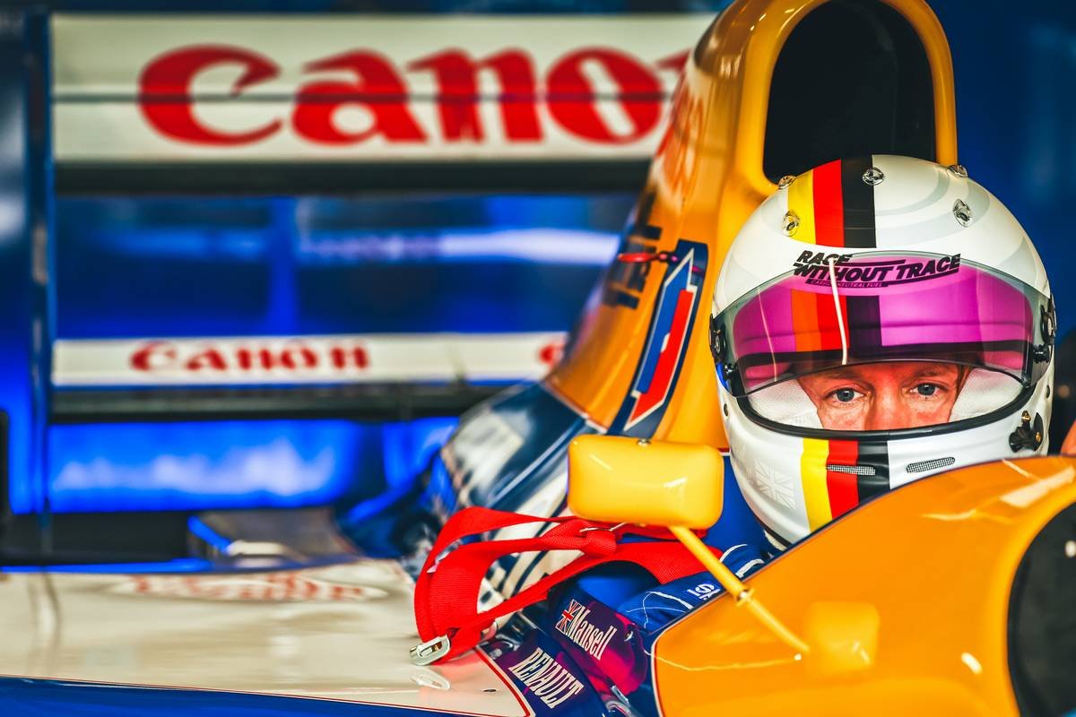 Vettel viajará al pasado con un Williams FW14B