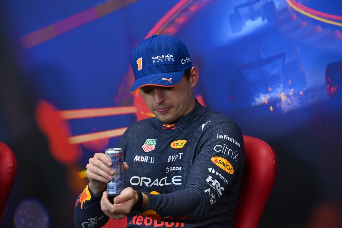 Verstappen: “Sobrevivir a la primera curva”