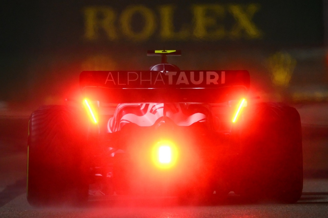 Gasly decepcionado por la mala estrategia de Alpha Tauri