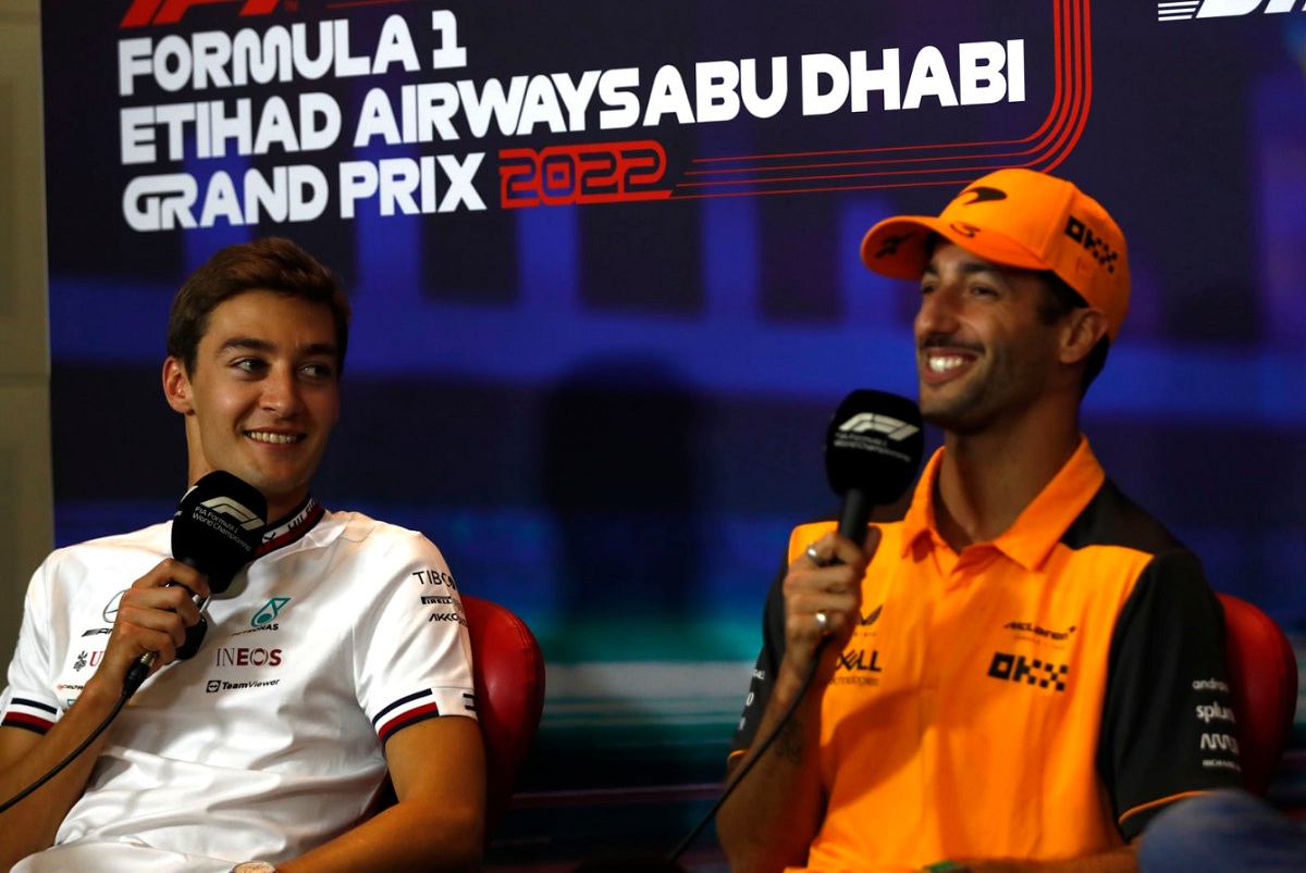 Russell y Ricciardo durante la rueda de prensa. (Carl Bingham)