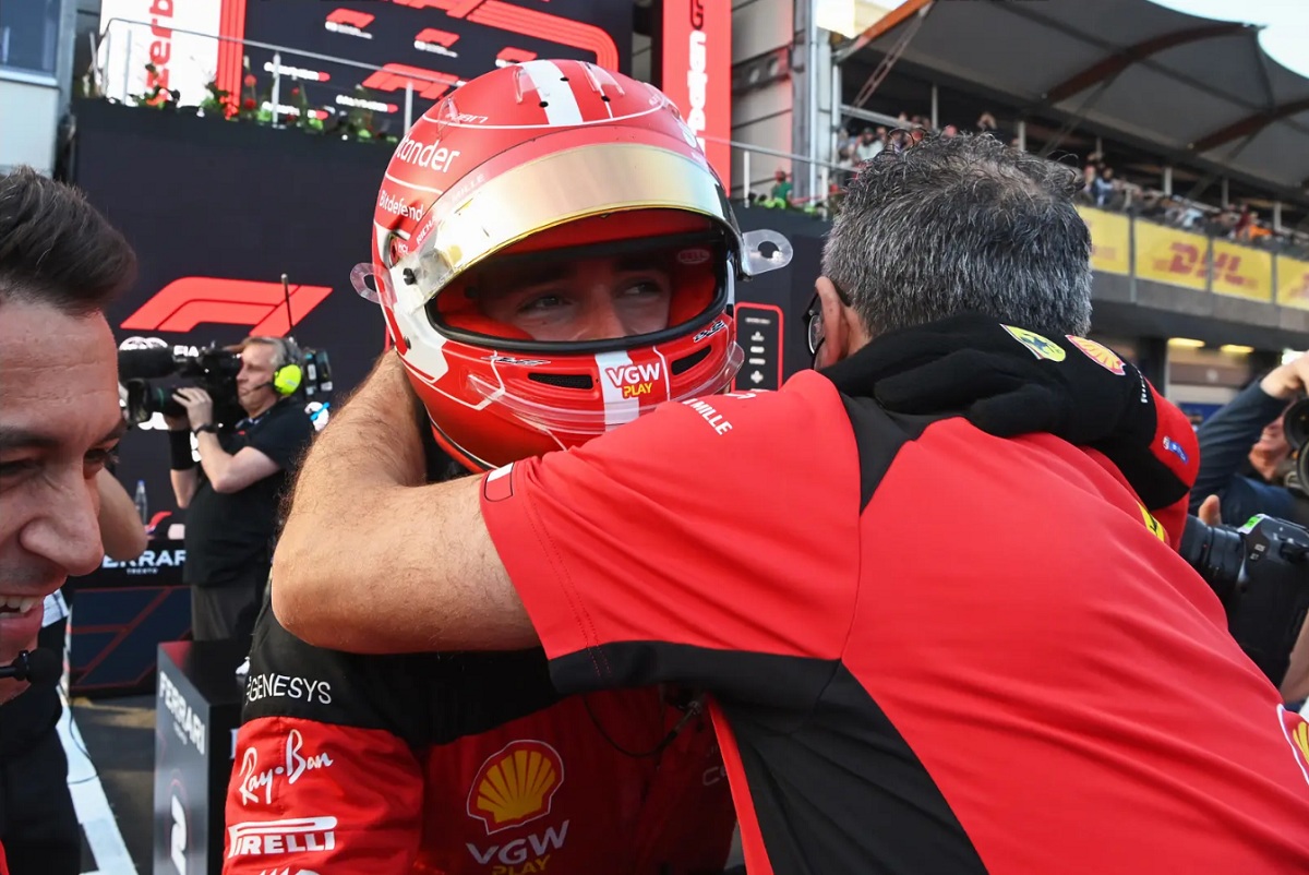 Leclerc sorprende en Bakú y se queda con la pole