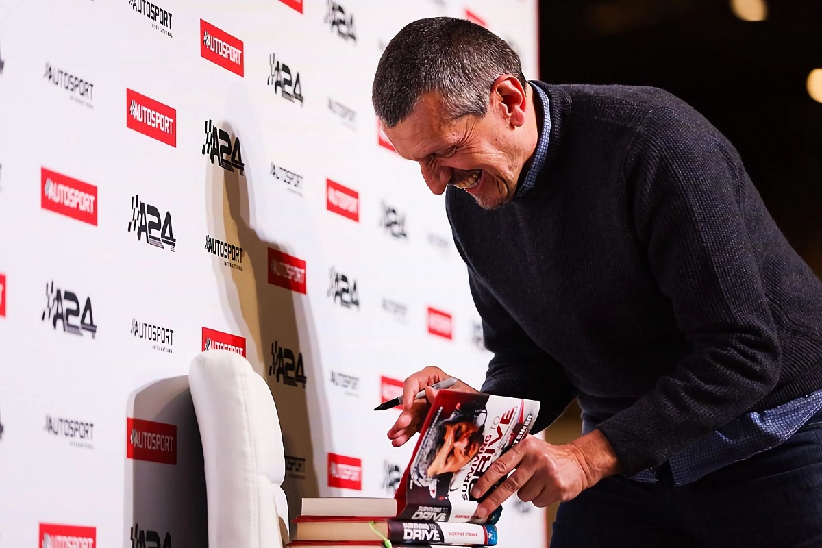 Steiner en la presentación de su libro el año pasado. (Archivo / JEP - Motorsport Images, 2023)