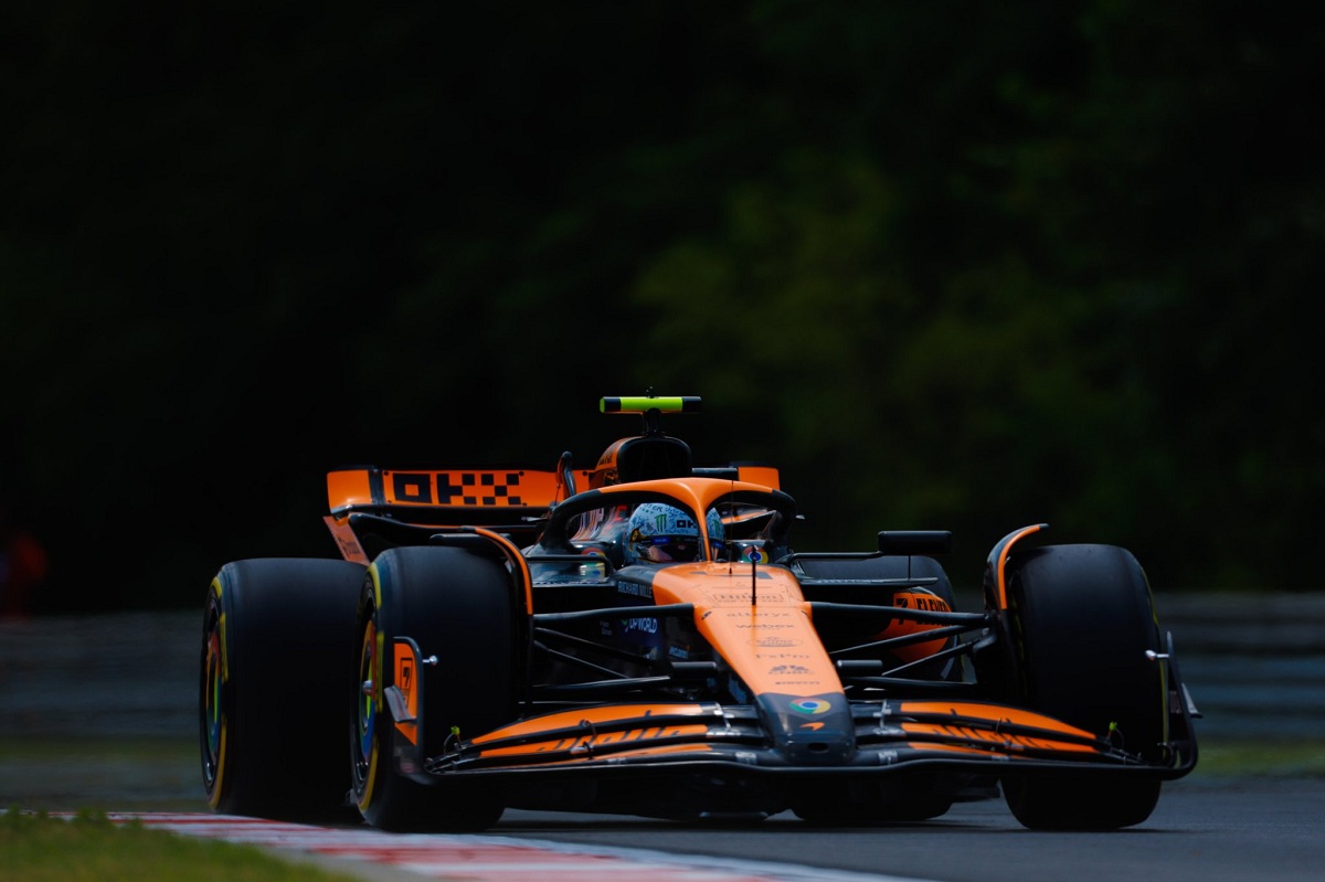 Lando Norris durante la PL2. (McLaren Racing)