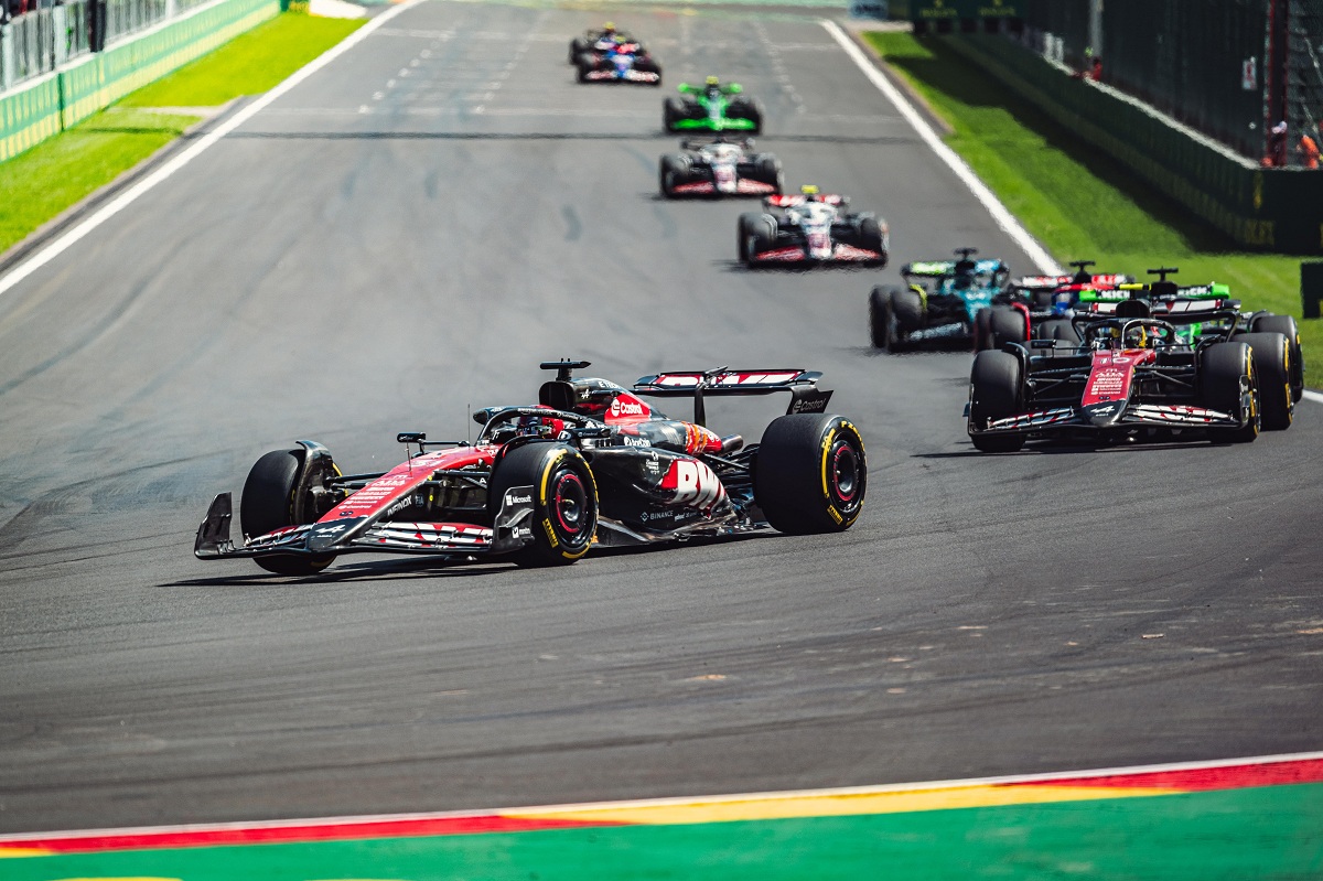 Alpine cerró la primera parte del año sumando en Spa