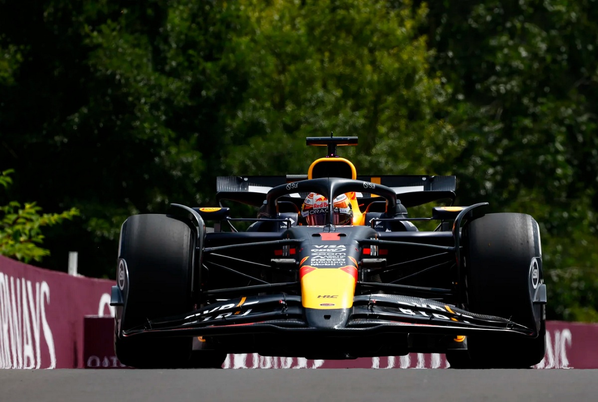 Verstappen lideró el primer entrenamiento en Spa