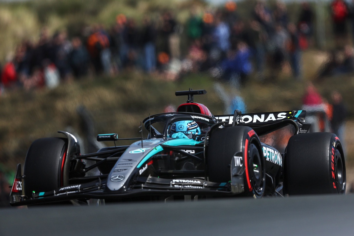 Russell durante los entrenamientos en Zandvoort. (Mercedes-AMG PETRONAS F1 Team)