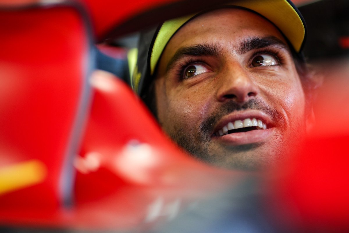 Sainz agradecido con los Tifosi en el último Monza con Ferrari