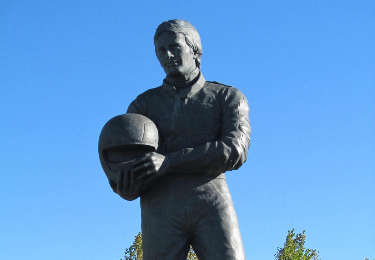 Roban la estatua de Gilles Villeneuve en Canadá