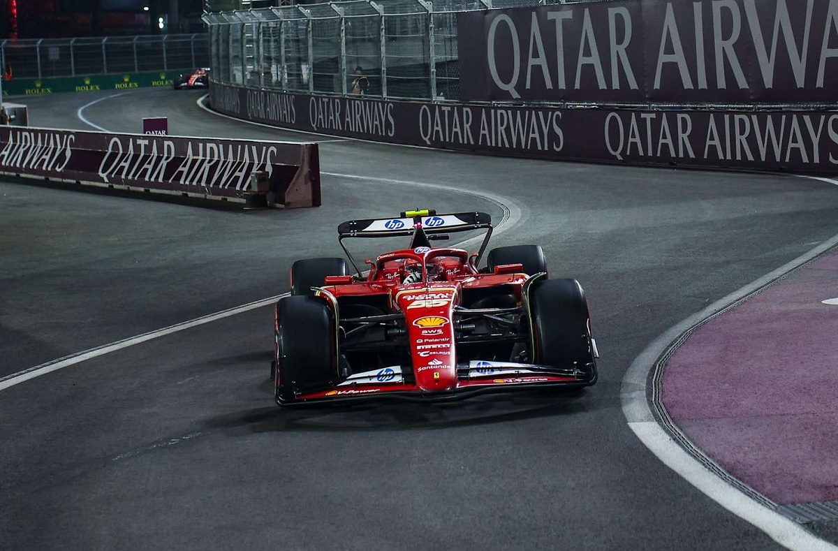 Sainz durante la clasificación en Las Vegas. (Ferrari Media Centre)