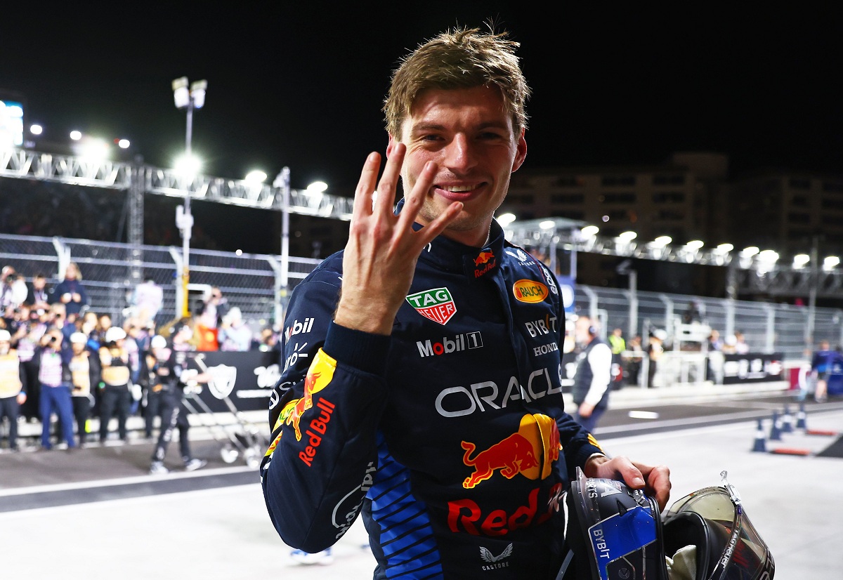 Verstappen en el parque cerrado festejando el cuarto título. (F1 / FOM)