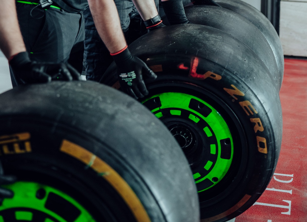 Pirelli: Cierra el año con neumáticos suaves en Yas Marina