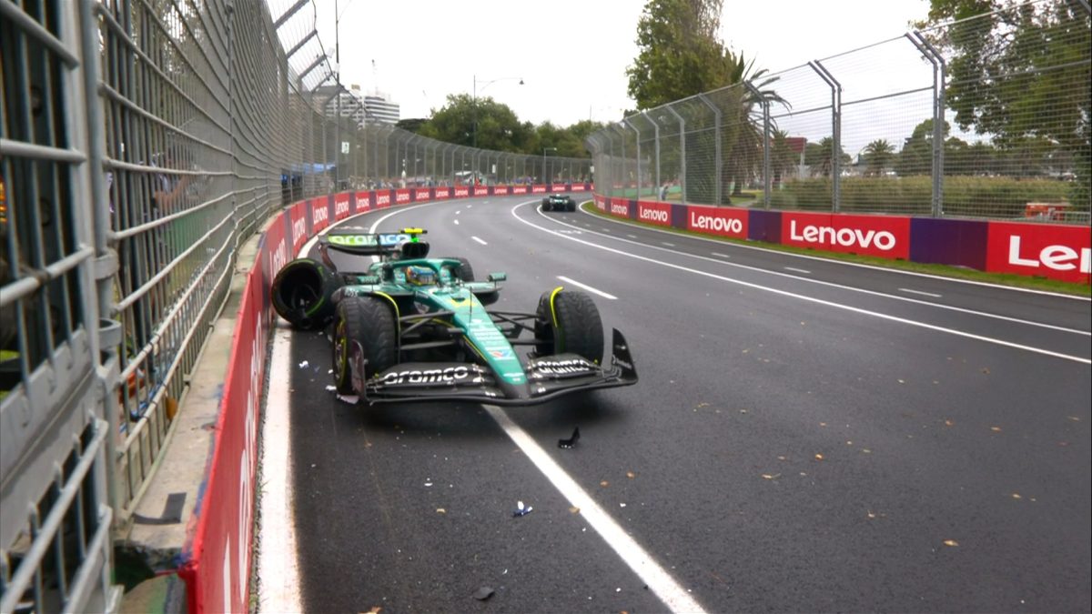 Alonso sufrió el golpe más fuerte al perder el coche mientras perseguía a Gasly por la P9. (Imagen TV / F1TV)